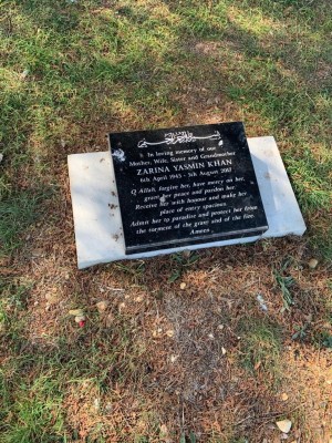 Islamic Headstones & Kerbed Memorial for Graves in London