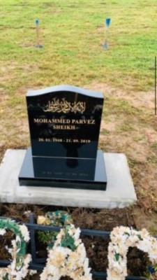 Islamic Headstones & Kerbed Memorial for Graves in London