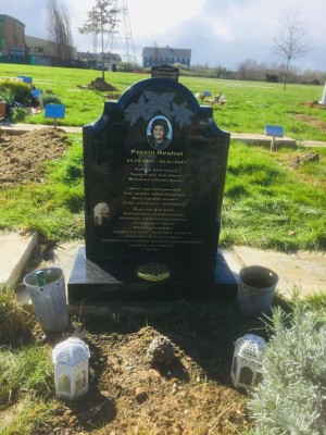 Islamic Headstones & Kerbed Memorial for Graves in London