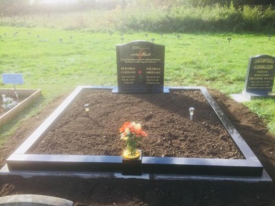 Islamic Headstones & Kerbed Memorial for Graves in London