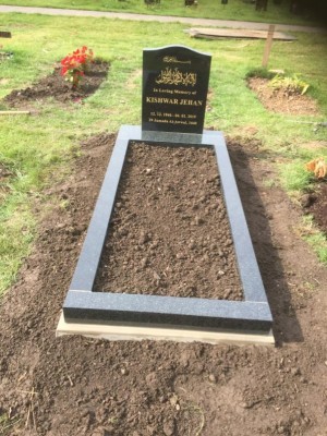 Islamic Headstones & Kerbed Memorial for Graves in London