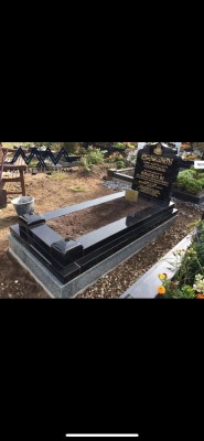 Islamic Headstones & Kerbed Memorial for Graves in London