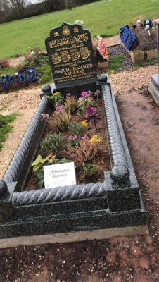 Islamic Headstones & Kerbed Memorial for Graves in London